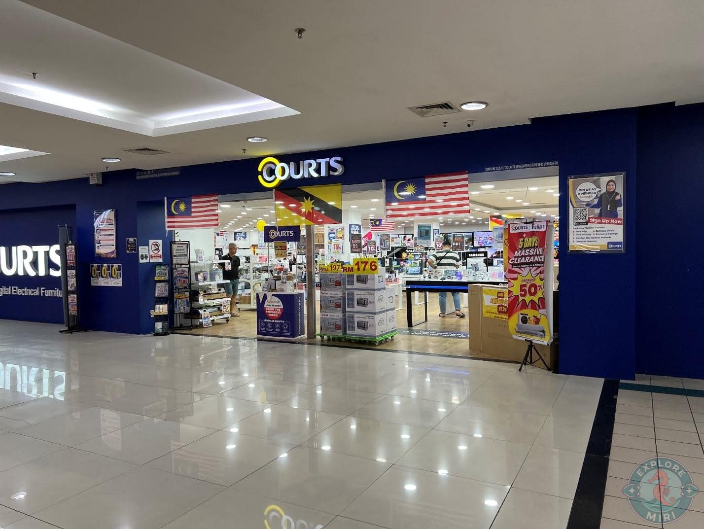 Court Bintang Megamall Miri