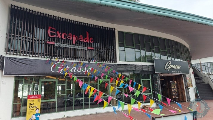 Tanjong Lobang Beach Excapade and Grasso