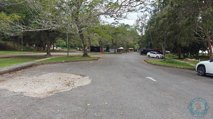 Tanjong Lobang Beach Picnic Area Carpark
