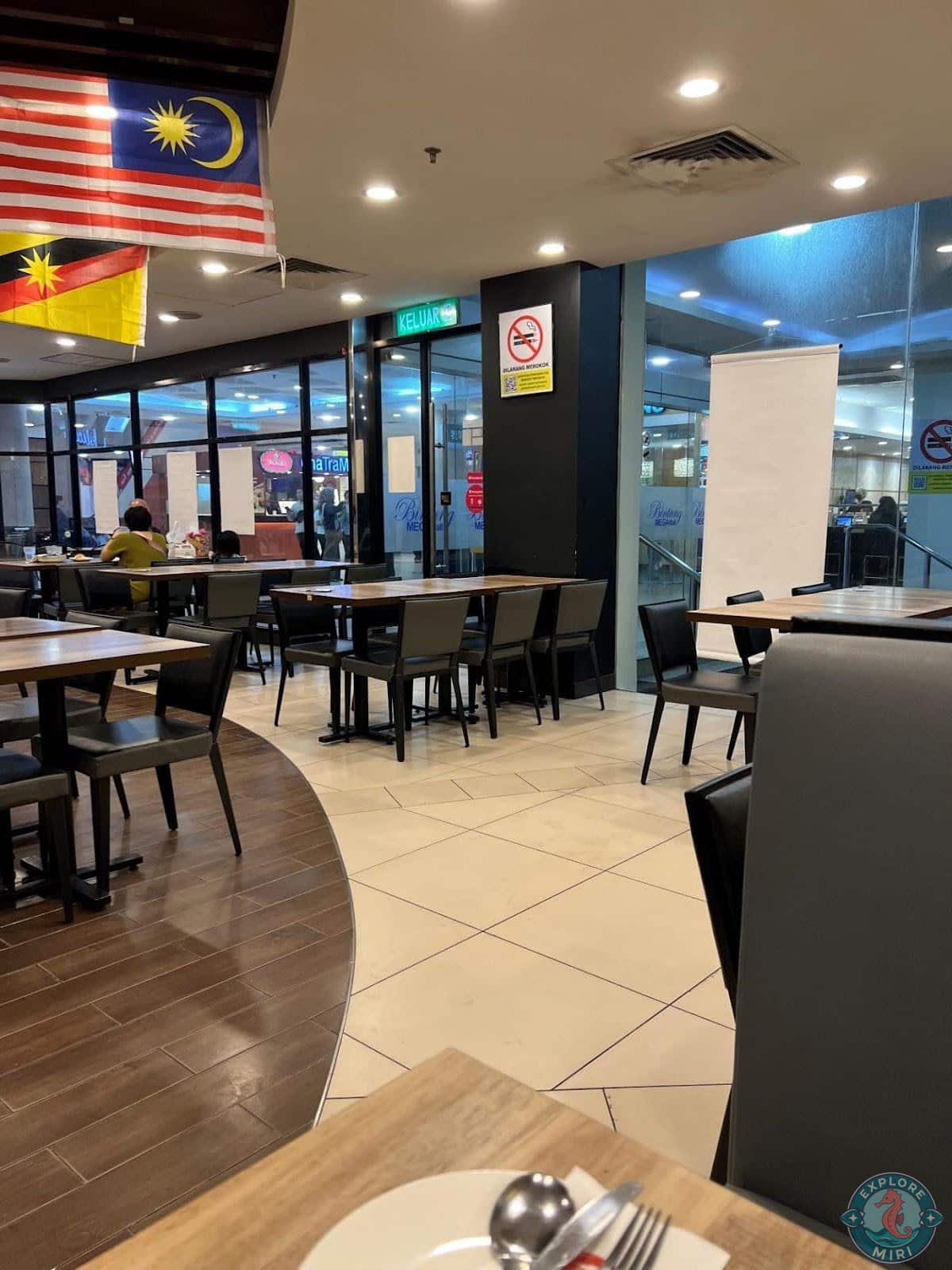 The inside of the Pizza Hut restaurant