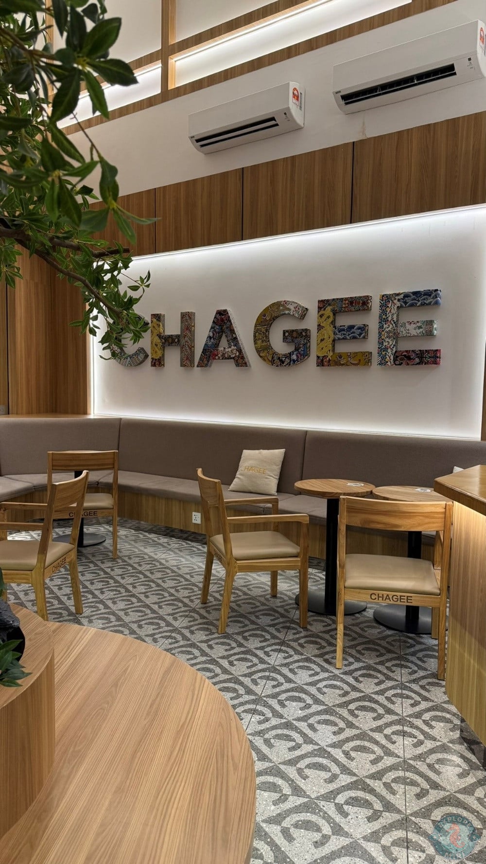 Chagee Miri Interior Seating 4