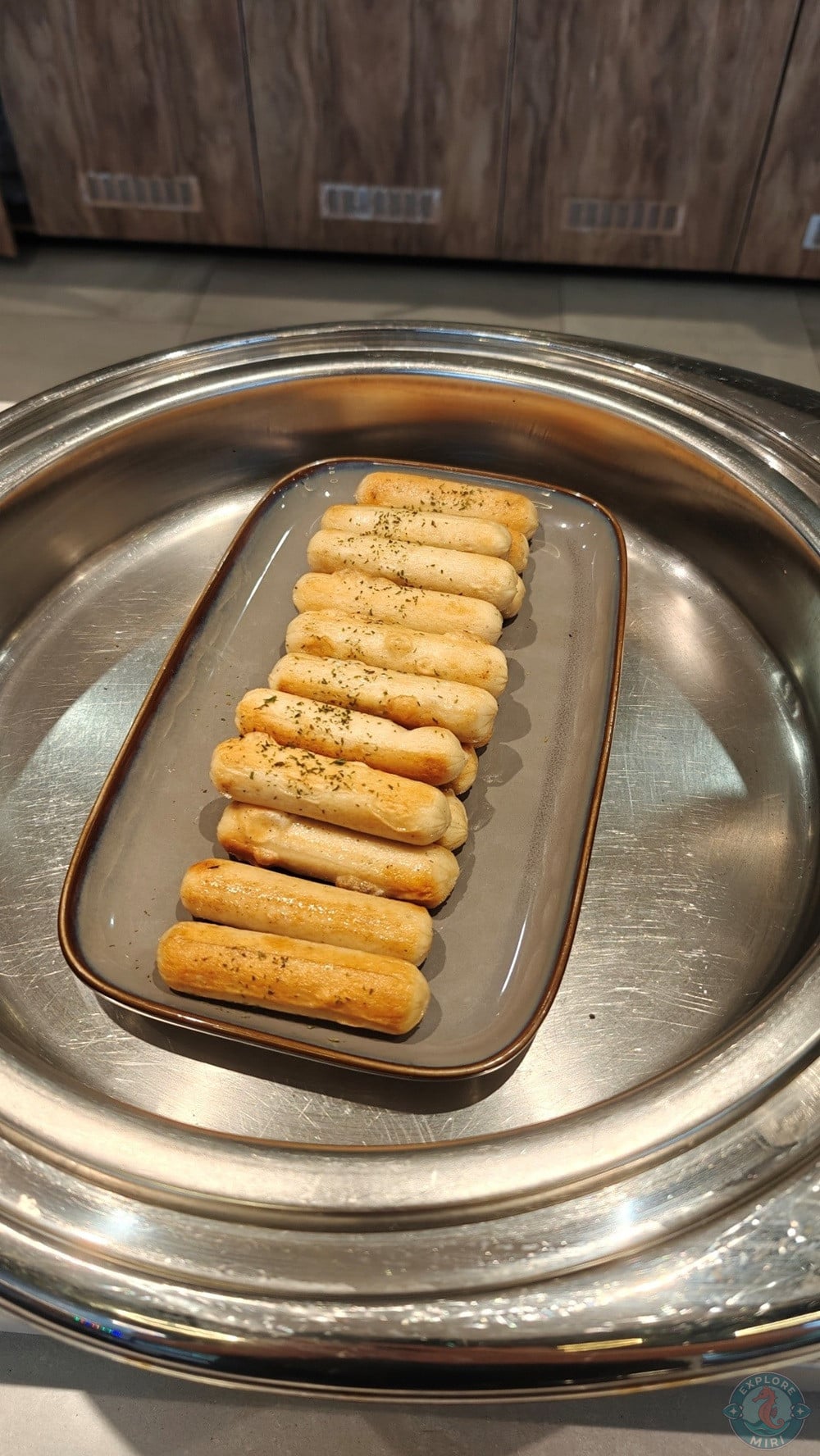 Jinhold Hotel Miri Restaurant Mak Breakfast Buffet Hotdogs 8