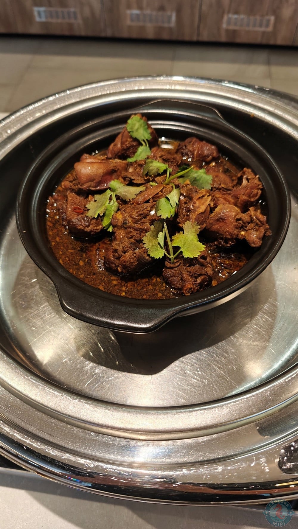 Jinhold Hotel Miri Restaurant Mak Breakfast Buffet Local Beef Rendang 10