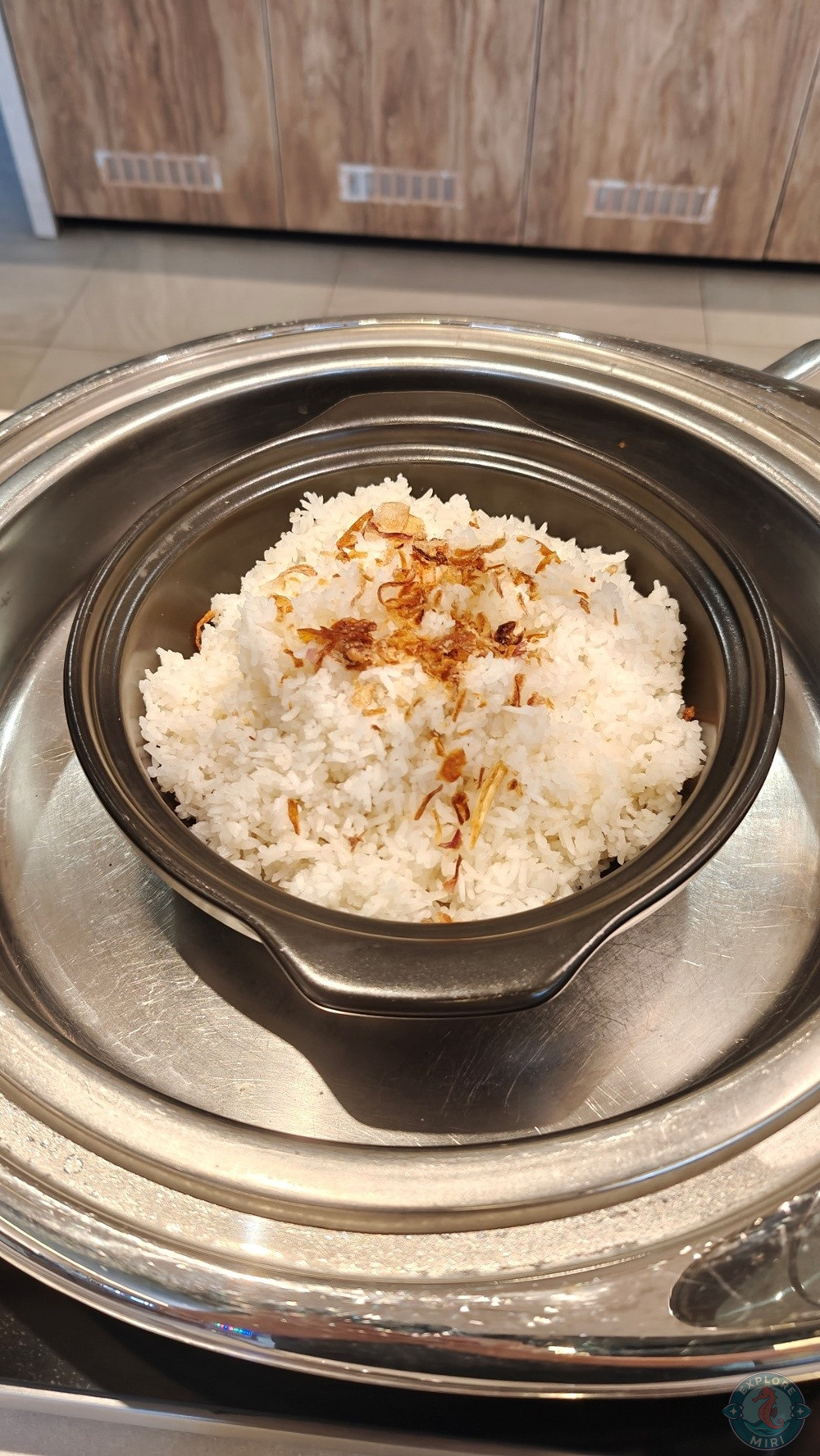 Jinhold Hotel Miri Restaurant Mak Breakfast Buffet Local Nasi Lemak 11