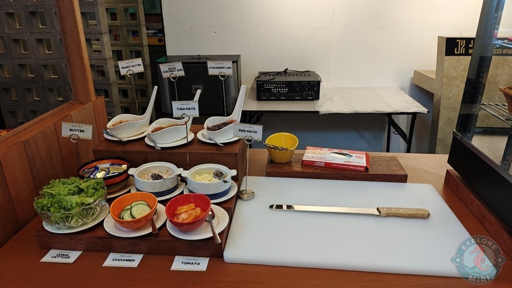 Jinhold Hotel Miri Restaurant Mak Breakfast Buffet Sandwich 17