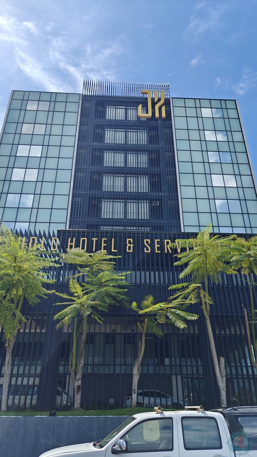 Jinhold Hotel Miri Swimming Pool Gym 1