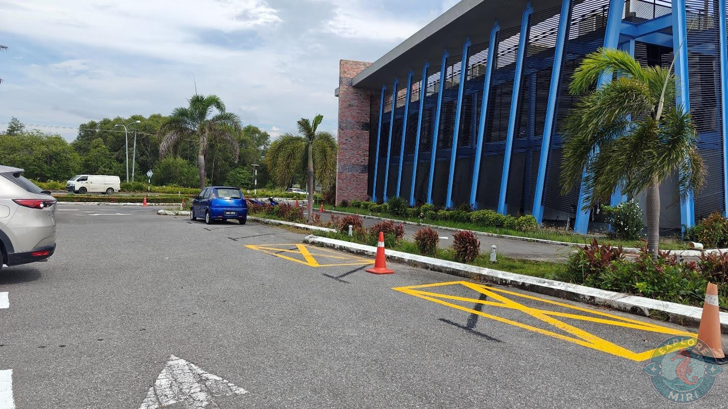 big and spacious pickleball court