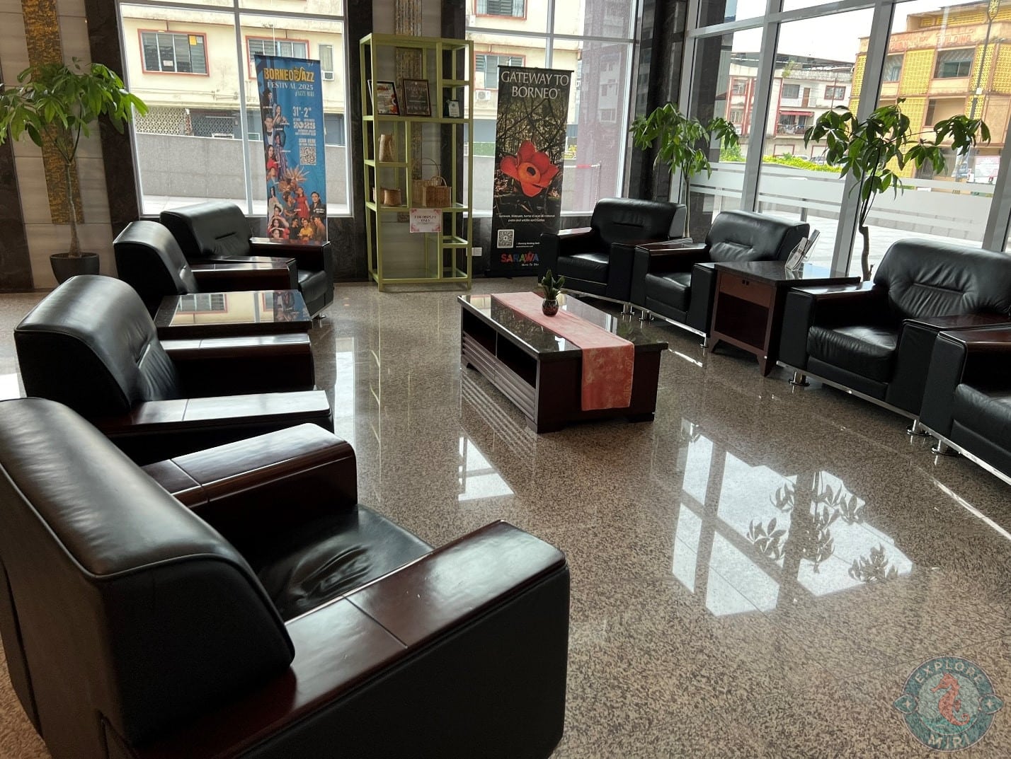 clean layout and lively spaces