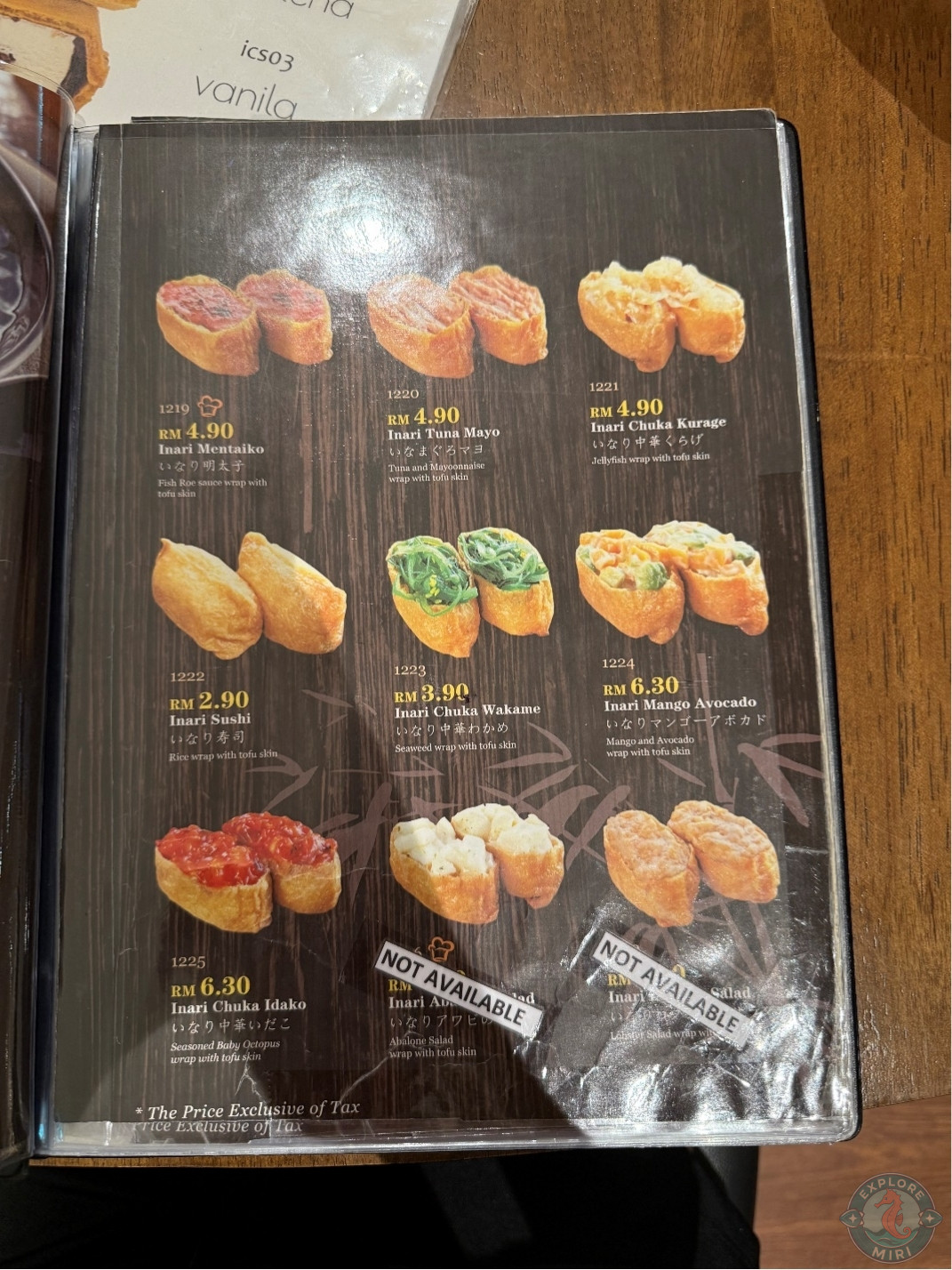 salmon, maduro, wakame and even mango avocado