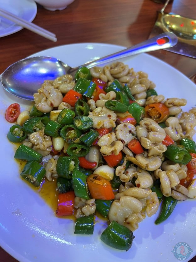 spicy fried pork intestines