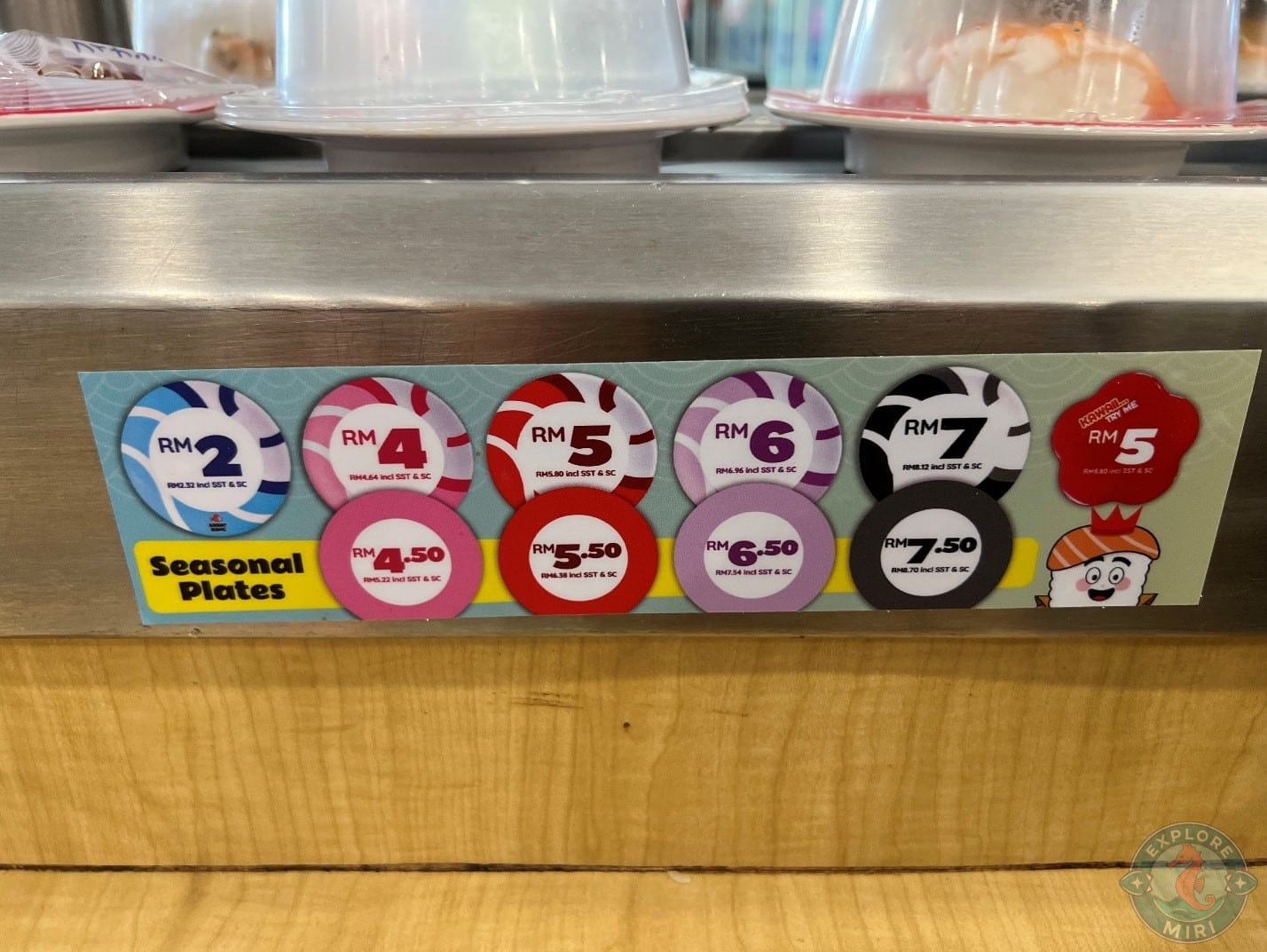 sushi plates ranging from RM 2 to 7.50