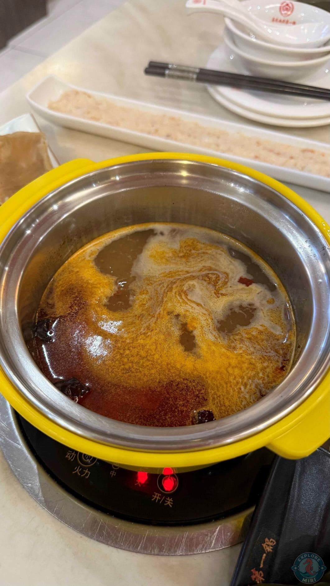 1 mini hotpot soup, spicy varient