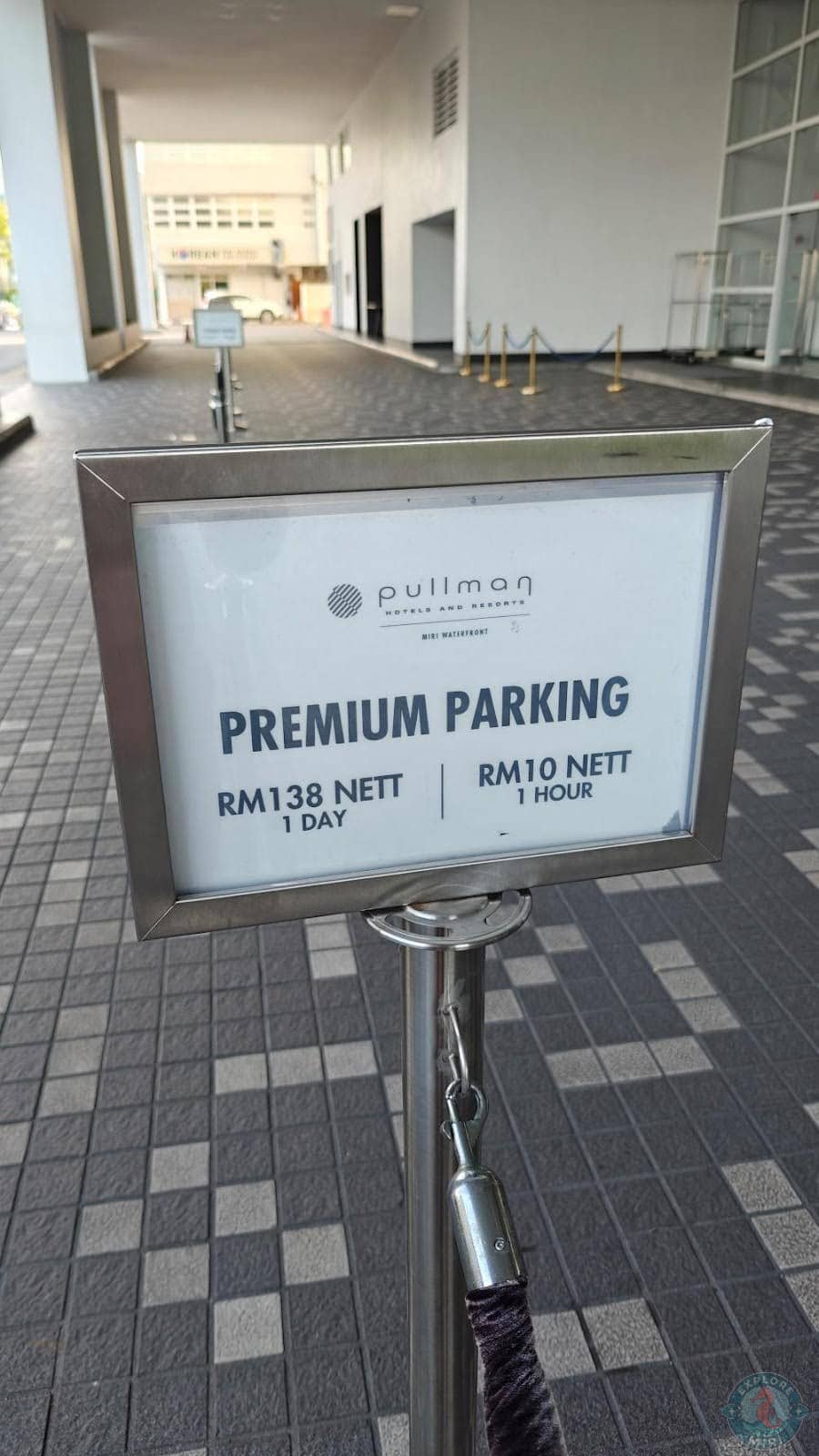 Premium parking area – infront hotel lobby