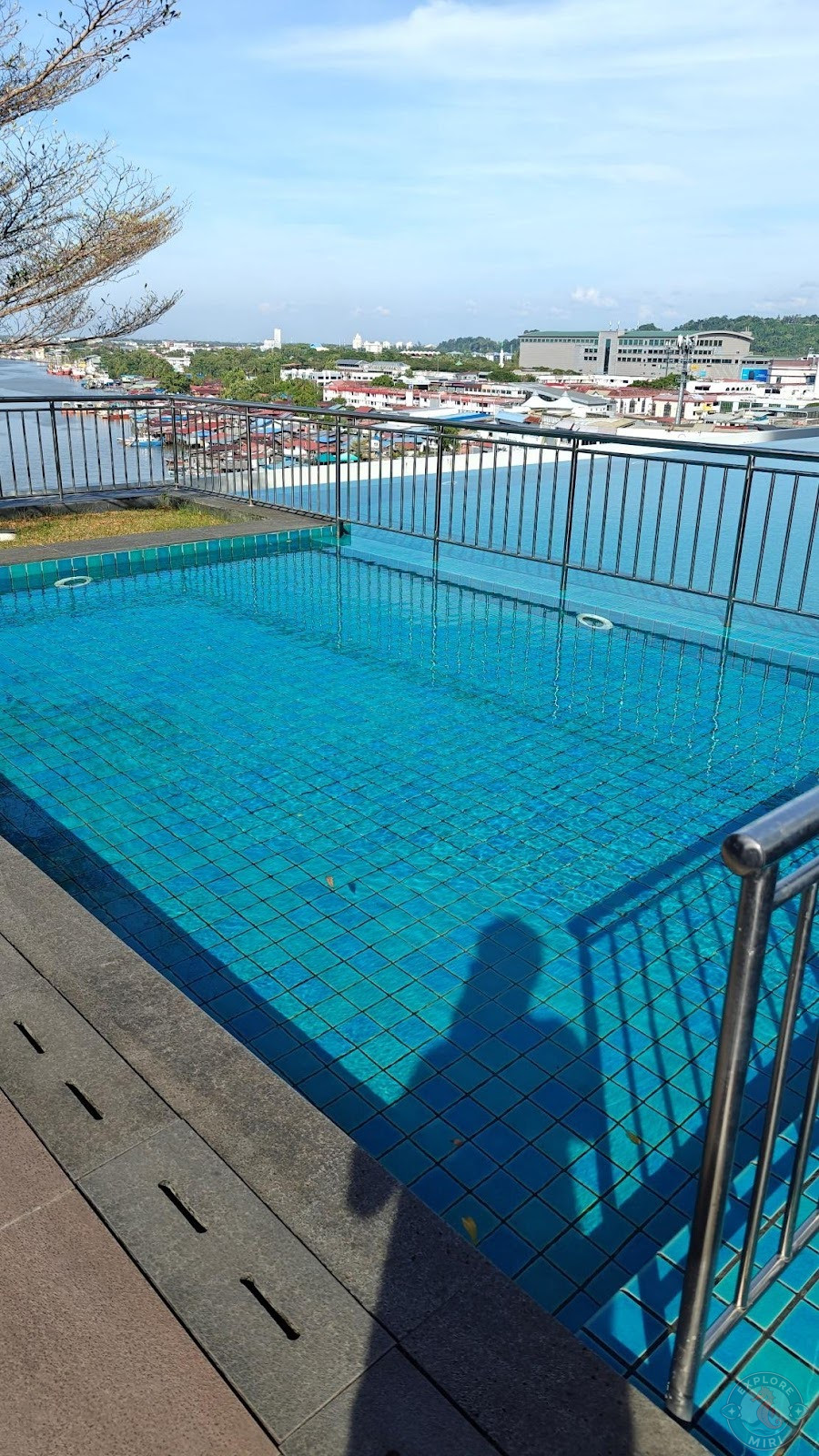 This side of the roof and swimming pool area had views of the city