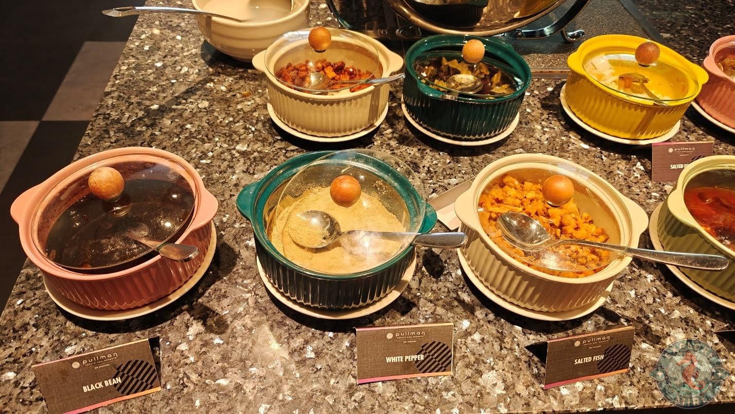 Toppings like black beans or salted fish