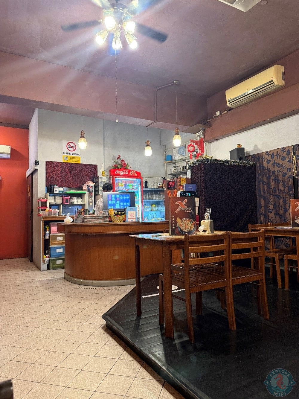 X Cuisine Miri Shop Interior 2