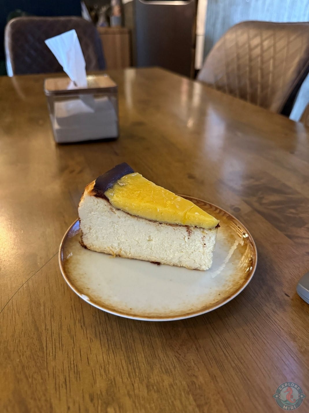 lemon curd burnt cheesecake