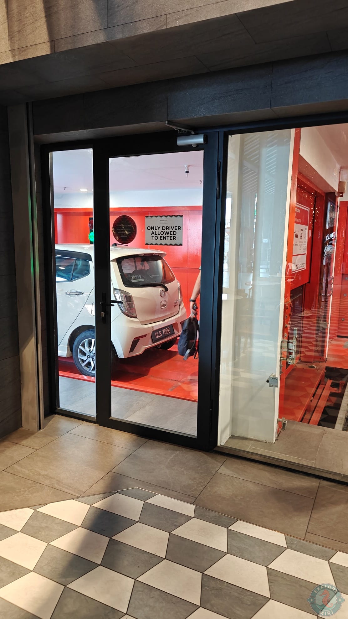 parking area was very neat and clean