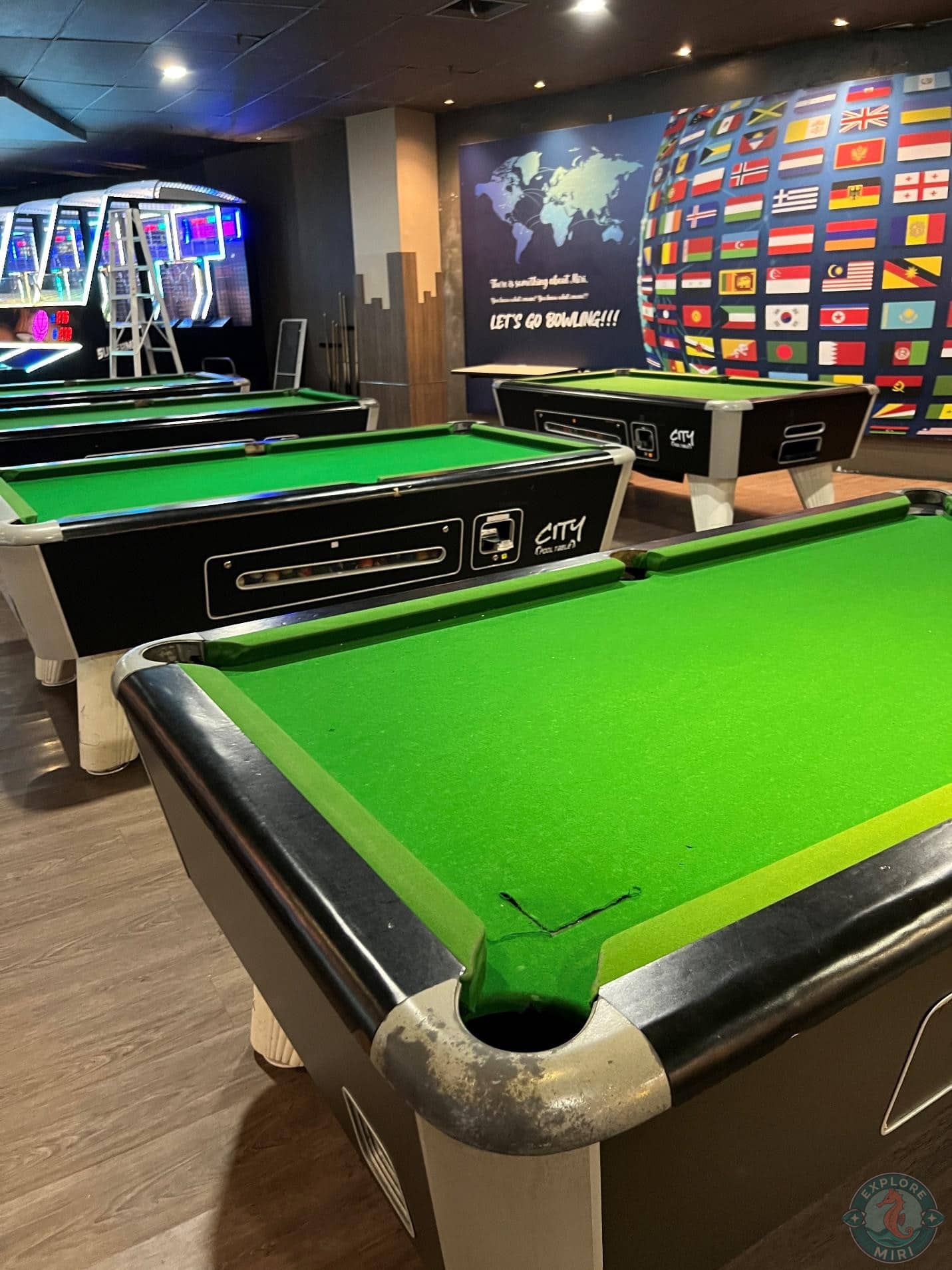 pool and snooker tables