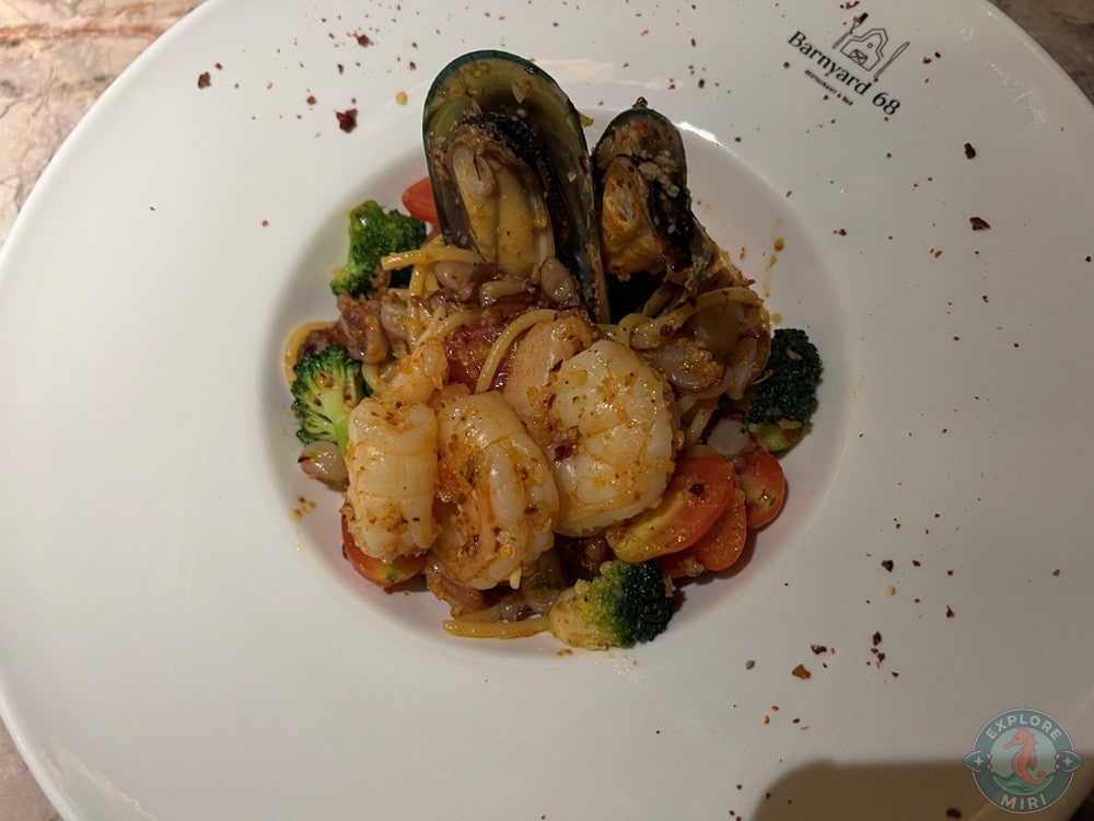 Barnyard 68 Restaurant Bar Seafood Aglio Olio 5