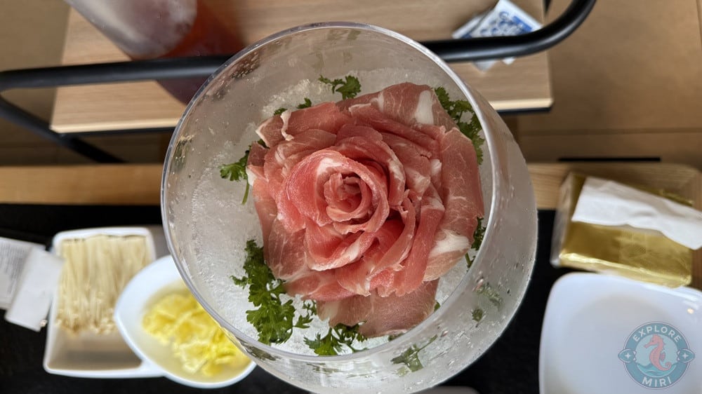 Chan Kou Xian Hotpot Miri Birthday Flower 16