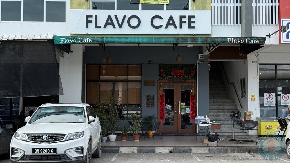 Flavo Cafe Rumah Dayak Miri Shop Front 1