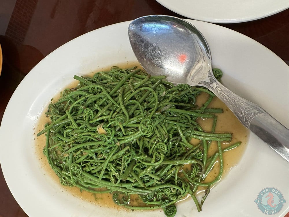 Woo Fook Seafood Restaurant Miri Midin Garlic 4